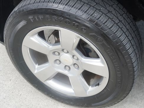 Used 2011 GMC Yukon Denali image 39