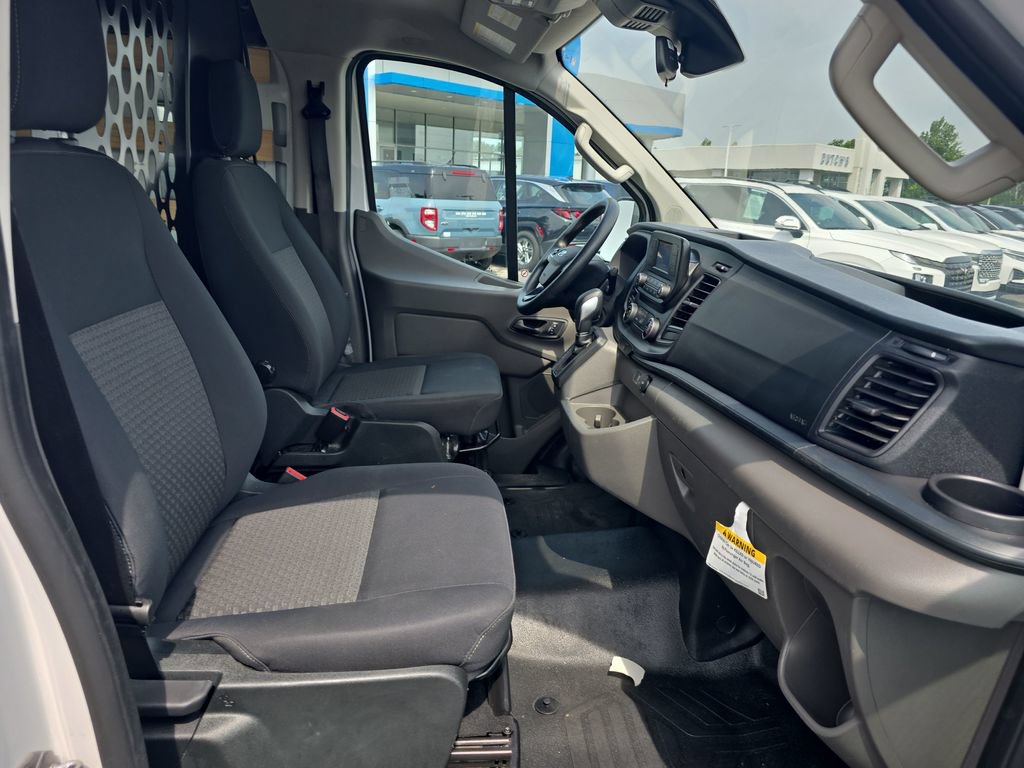 Used 2025 Ford Transit 250 Low Roof w/ Exterior Upgrade Package RWD image 16