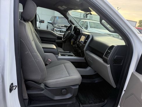 Used 2019 Ford F150 XLT w/ Trailer Tow Package RWD image 10
