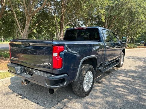 Used 2020 Chevrolet Silverado 2500 High Country w/ Z71 Off-Road Package AWD/4WD image 7