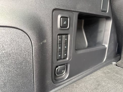 Used 2025 Ford Expedition Active AWD/4WD image 16
