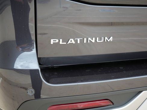 New 2026 Ford Expedition Platinum w/ Driver's Package AWD/4WD image 10