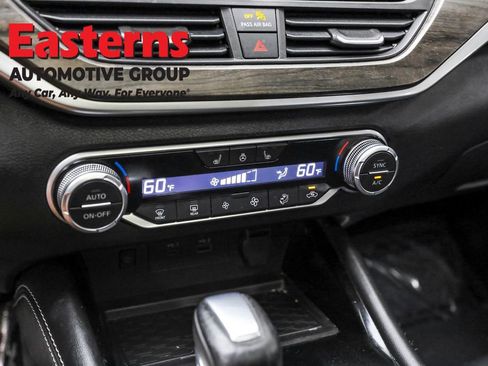 Used 2023 Nissan Altima 2.5 SL FWD image 20