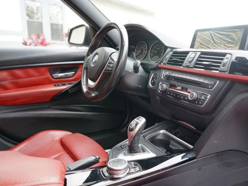 Used 2015 BMW 328i Sedan w/ Premium Package RWD image 10