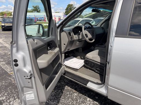 Used 2007 Ford F150 XLT RWD image 9