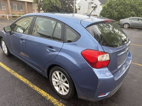 Used 2014 Subaru Impreza 2.0i Premium w/ All-Weather Package w/CVT AWD/4WD image 10