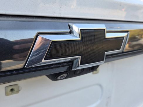 Certified 2023 Chevrolet Traverse Premier w/ Redline Edition FWD image 4