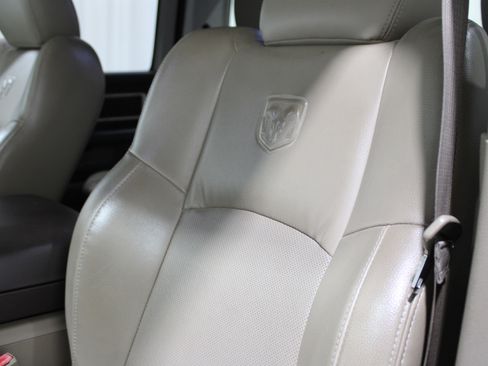 Used 2011 RAM 2500 Laramie image 5