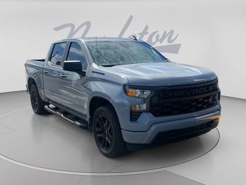 Used 2024 Chevrolet Silverado 1500 Custom w/ Turbomax Blackout Package RWD image 3