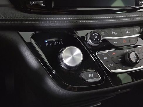 New 2026 Chrysler Pacifica Select image 22