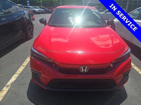 Used 2024 Honda Civic Sport image 2