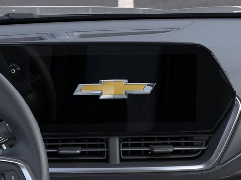 New 2026 Chevrolet Trax ACTIV w/ Driver Confidence Package FWD image 20