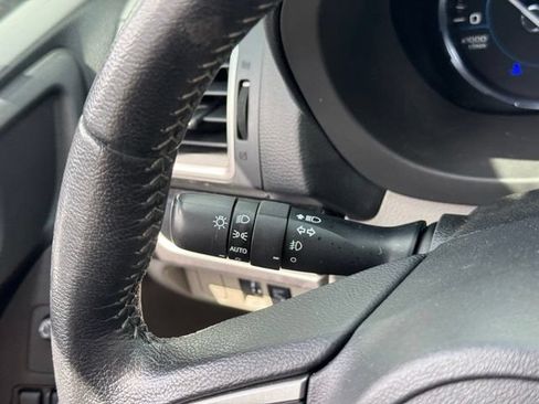 Used 2018 Subaru Forester 2.5i Limited AWD/4WD image 29