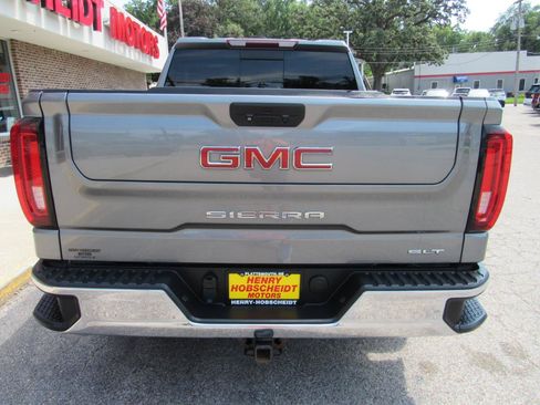 Used 2021 GMC Sierra 1500 SLT w/ SLT Premium Package AWD/4WD image 3