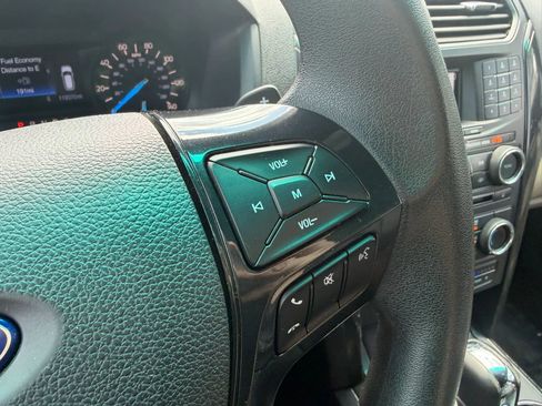 Used 2016 Ford Explorer FWD image 21