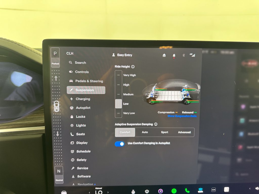 Used 2022 Tesla Model X AWD/4WD image 35