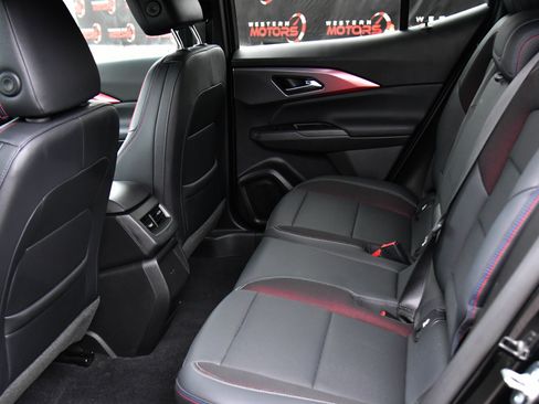 Used 2024 Chevrolet Equinox EV RS FWD image 44