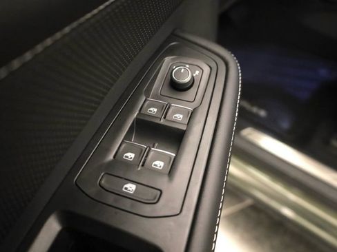 New 2026 Volkswagen Atlas SE image 10