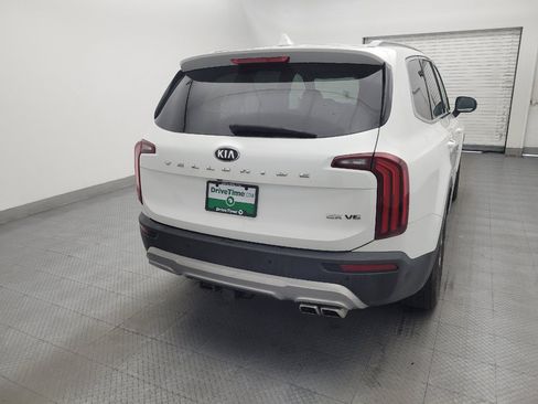 Used 2020 Kia Telluride EX w/ Towing Package FWD image 7