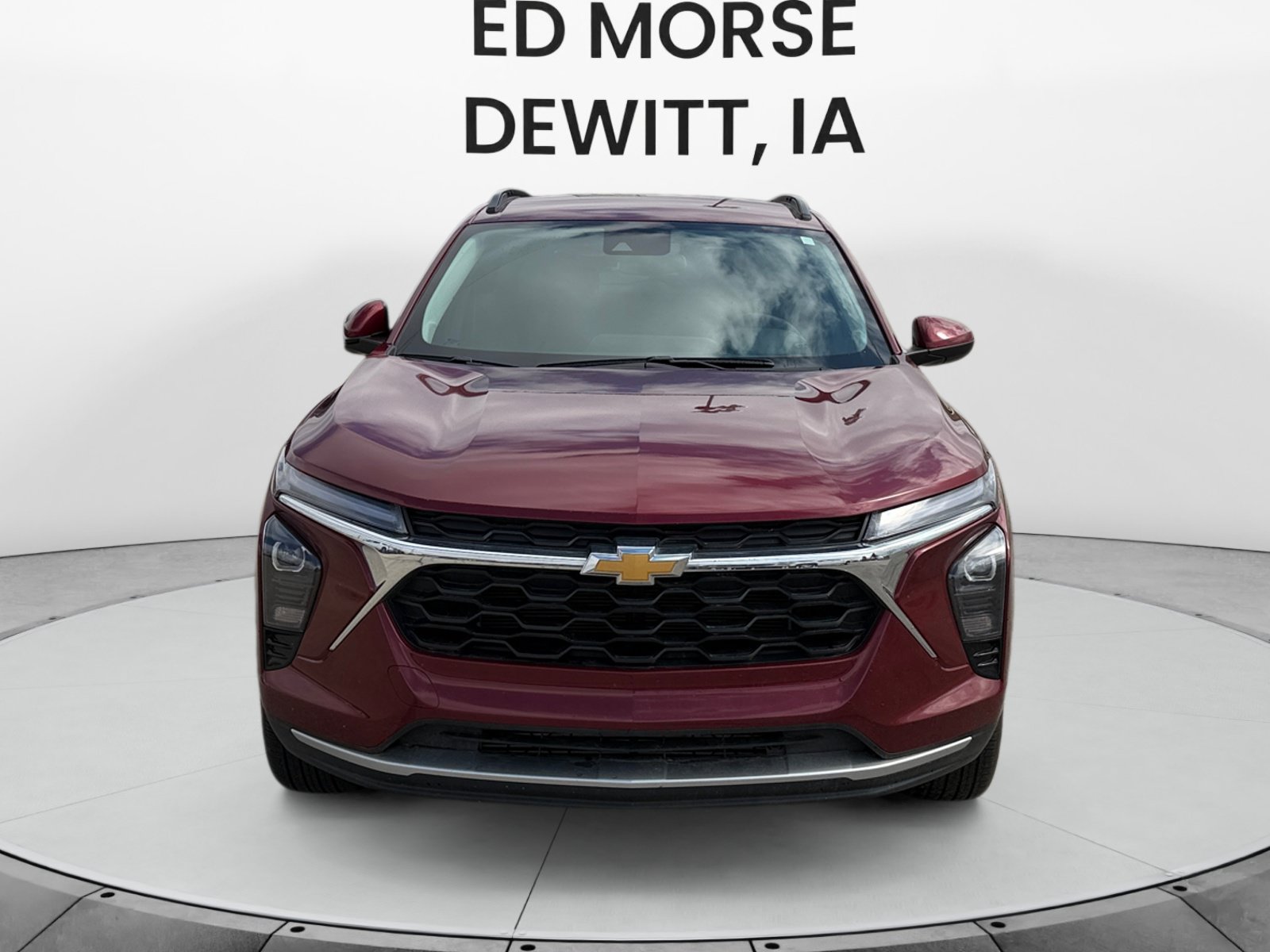 Used 2025 Chevrolet Trax LT w/ LT Convenience Package FWD image 8