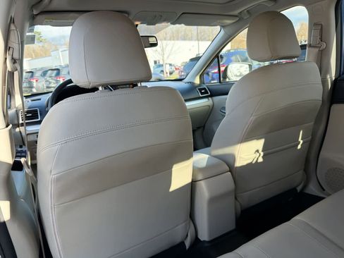 Used 2015 Subaru Crosstrek Touring image 19