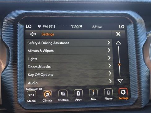 Used 2022 Jeep Wrangler Unlimited Rubicon 4xe image 38