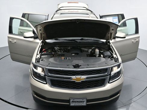 Used 2016 Chevrolet Suburban LT AWD/4WD image 54