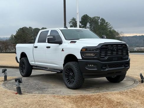 New 2026 RAM 2500 Tradesman AWD/4WD image 9