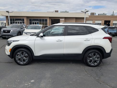 Certified 2024 Kia Seltos S AWD/4WD image 2