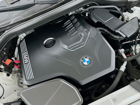 Used 2022 BMW X4 xDrive30i w/ M Sport Package image 33