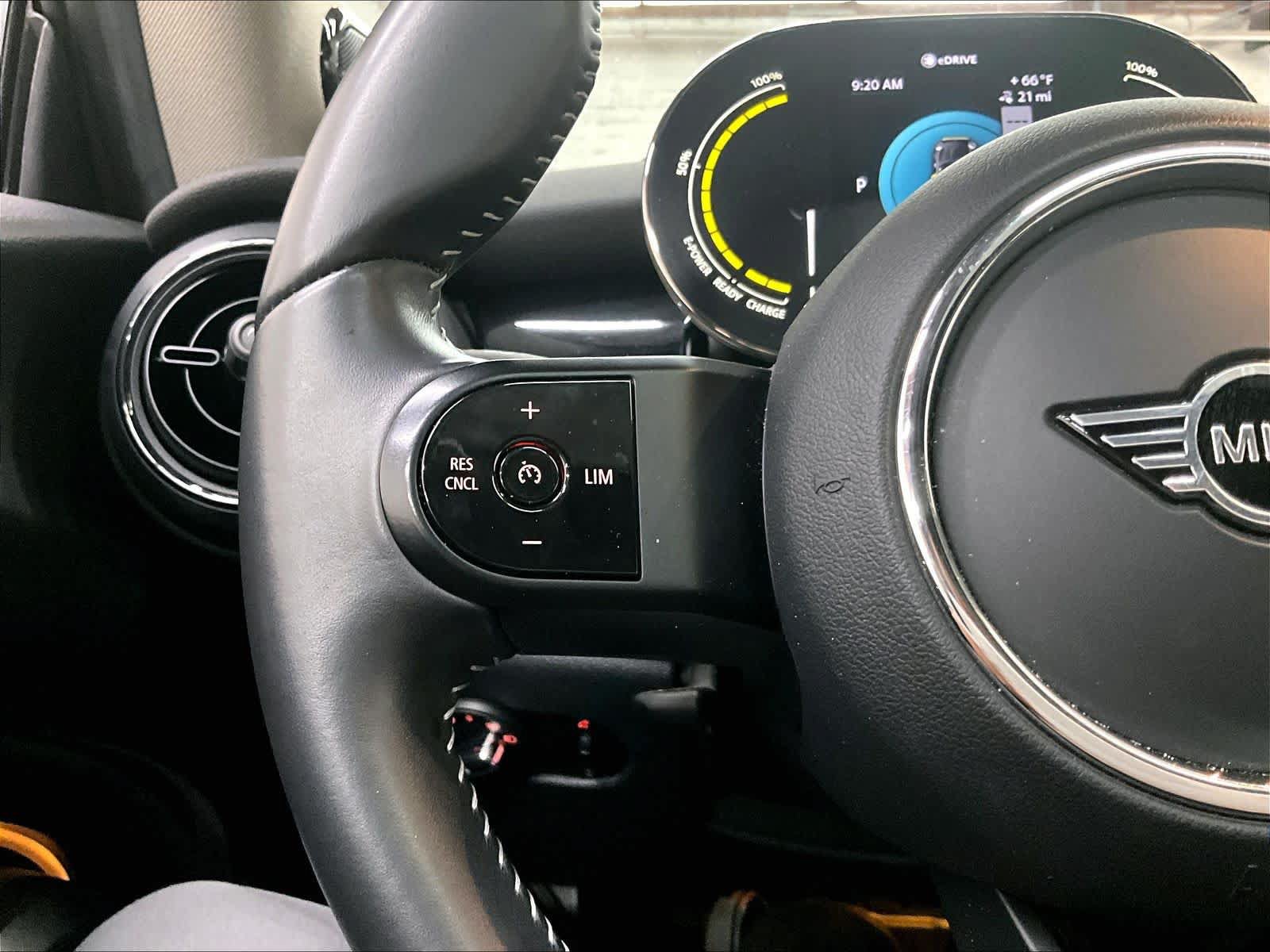Used 2023 MINI Cooper SE FWD image 21