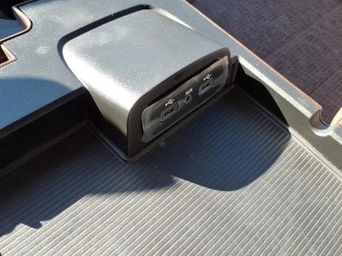 Used 2018 RAM 2500 Big Horn image 32