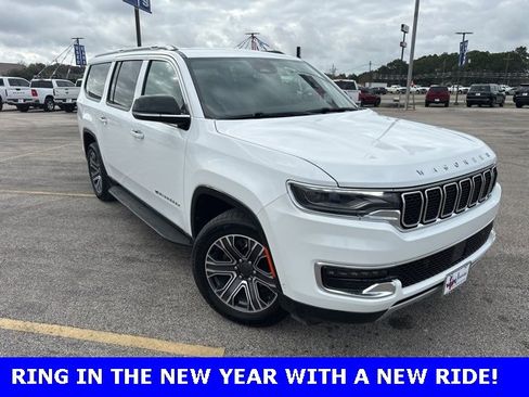 Used 2024 Jeep Wagoneer L Series II image 2