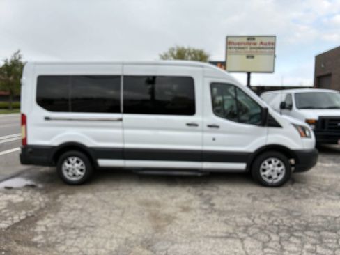 Used 2015 Ford Transit 350 XL RWD image 3