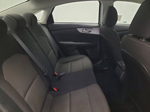 Used 2024 Kia Forte LXS w/ LXS Technology Package FWD image 19