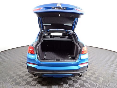 Used 2018 BMW X4 M40i image 17