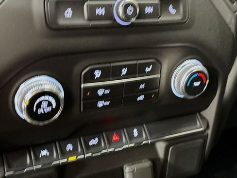 Used 2025 GMC Sierra 1500 Pro w/ Pro Value Package image 18