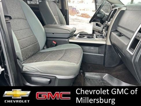 Used 2015 RAM 1500 Outdoorsman image 32