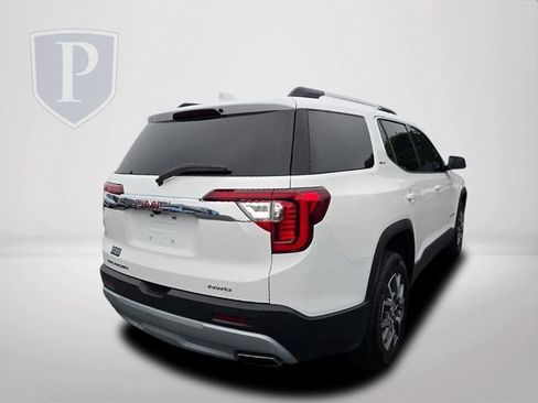 Used 2023 GMC Acadia SLT image 9