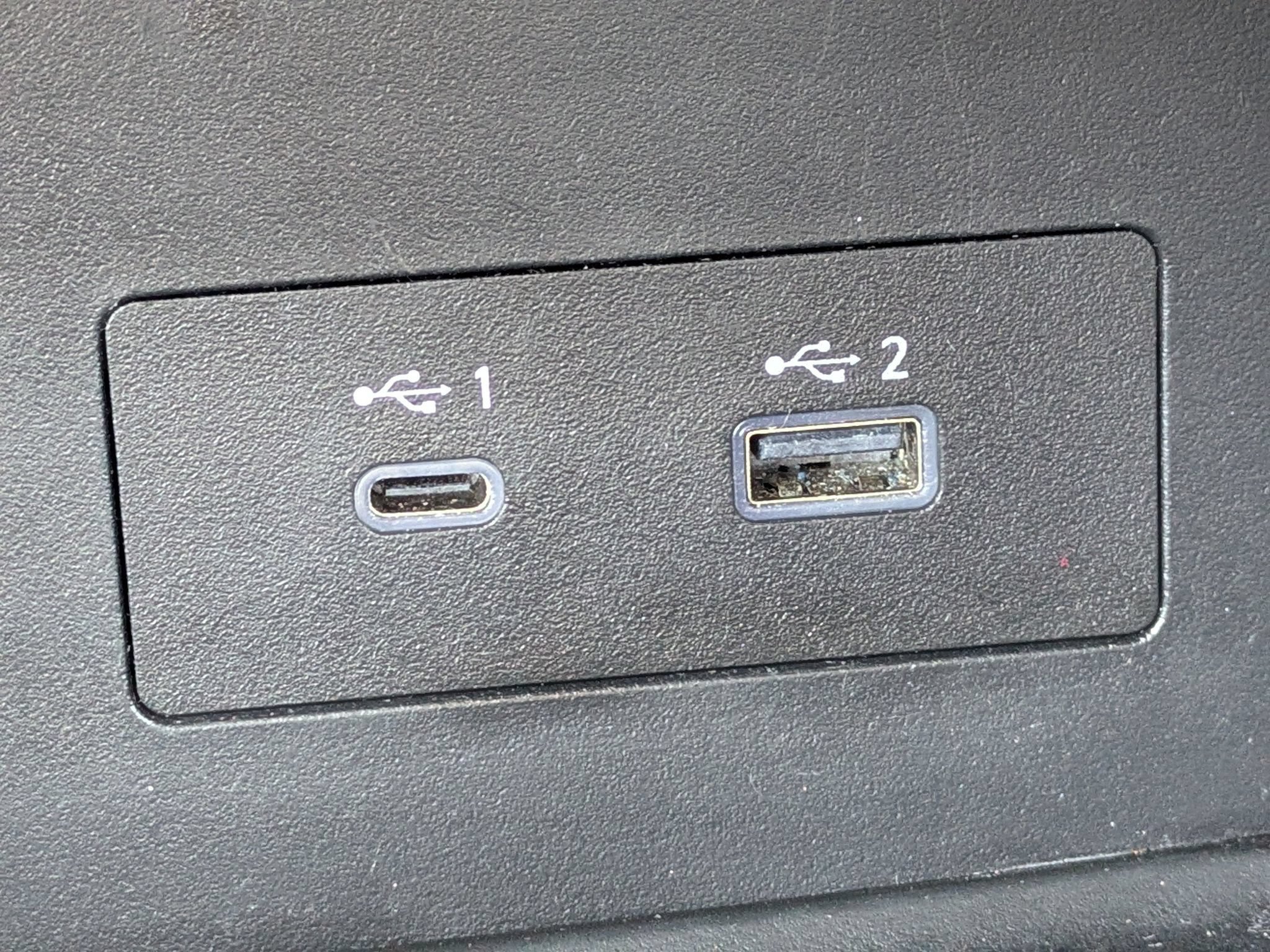 Certified 2024 Nissan Pathfinder SV FWD image 22