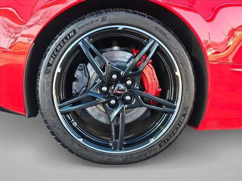 Used 2020 Chevrolet Corvette Stingray Premium Cpe w/ 3LT Preferred Equipment Group image 21