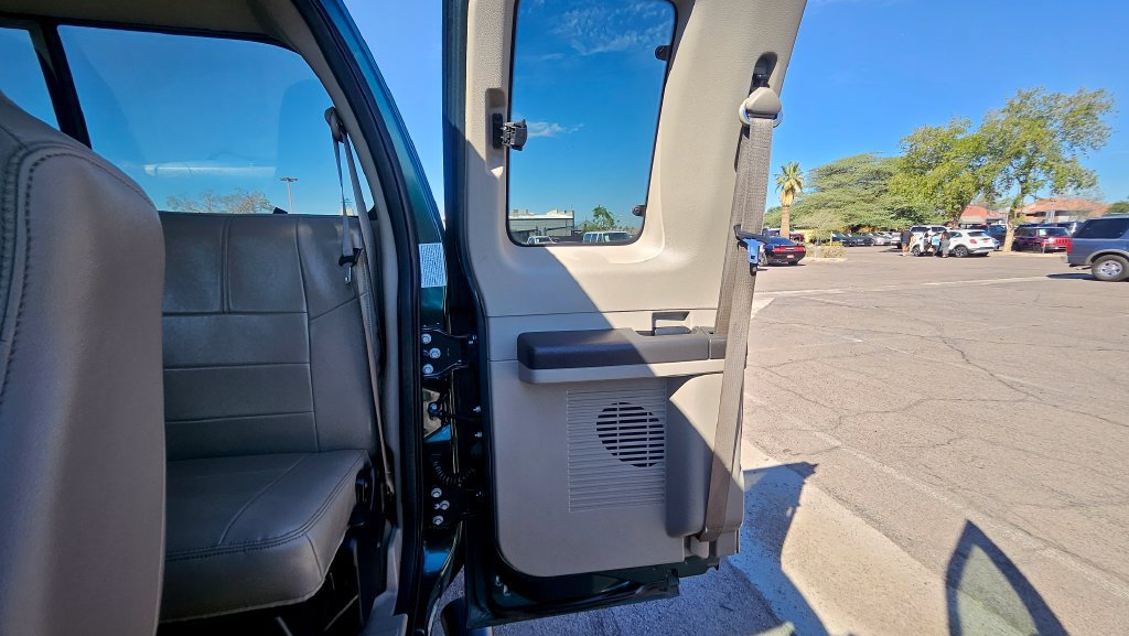 Used 2009 Ford F350 FX4 AWD/4WD image 24