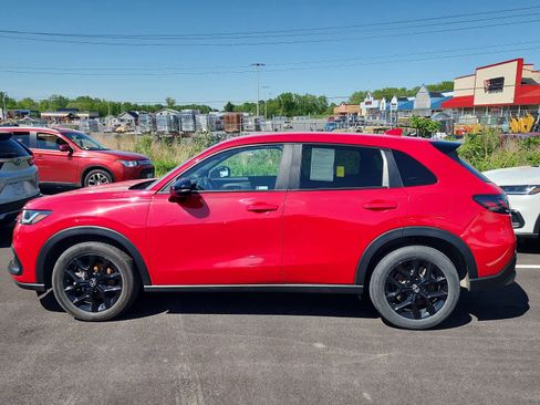 Used 2024 Honda HR-V Sport image 6