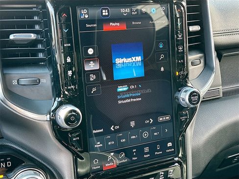 Used 2024 RAM 1500 Laramie image 15