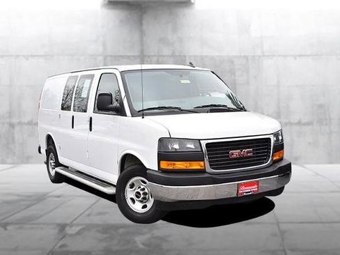 Used 2024 GMC Savana 2500 w/ Driver Convenience Package image 2