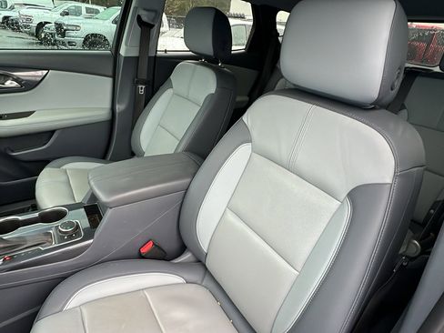 Used 2022 Chevrolet Blazer LT w/ Sound & Technology Package image 18