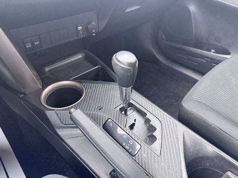 Used 2014 Toyota RAV4 LE image 23