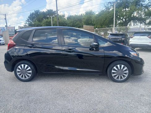 Used 2018 Honda Fit LX image 4