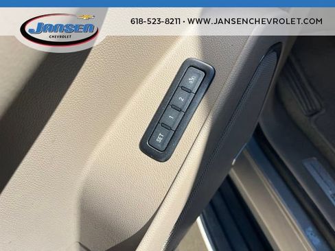 Used 2017 Chevrolet Tahoe LT w/ Luxury Package AWD/4WD image 17