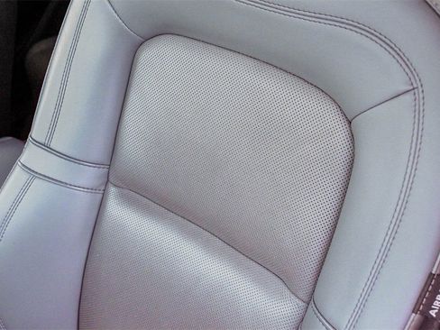 Used 2022 Lincoln Corsair Reserve image 30